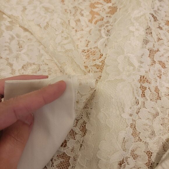 Vintage Gold Label Victoria's Secret White Lace Bridal Nightgown Shirt M/L - Picture 14 of 15